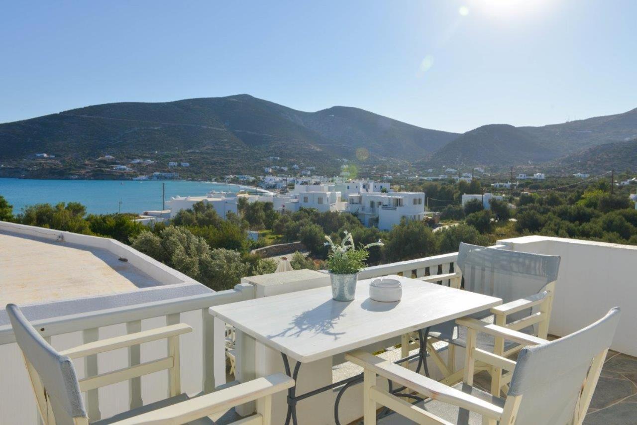 Nefeli'S Guesthouse In Platys Gialos Sifnos Platis Gialos  Exterior foto